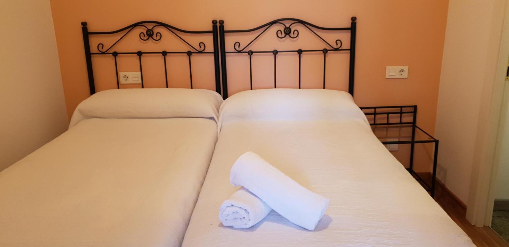Apartamentos Fermin Cangas de Onis Exterior photo
