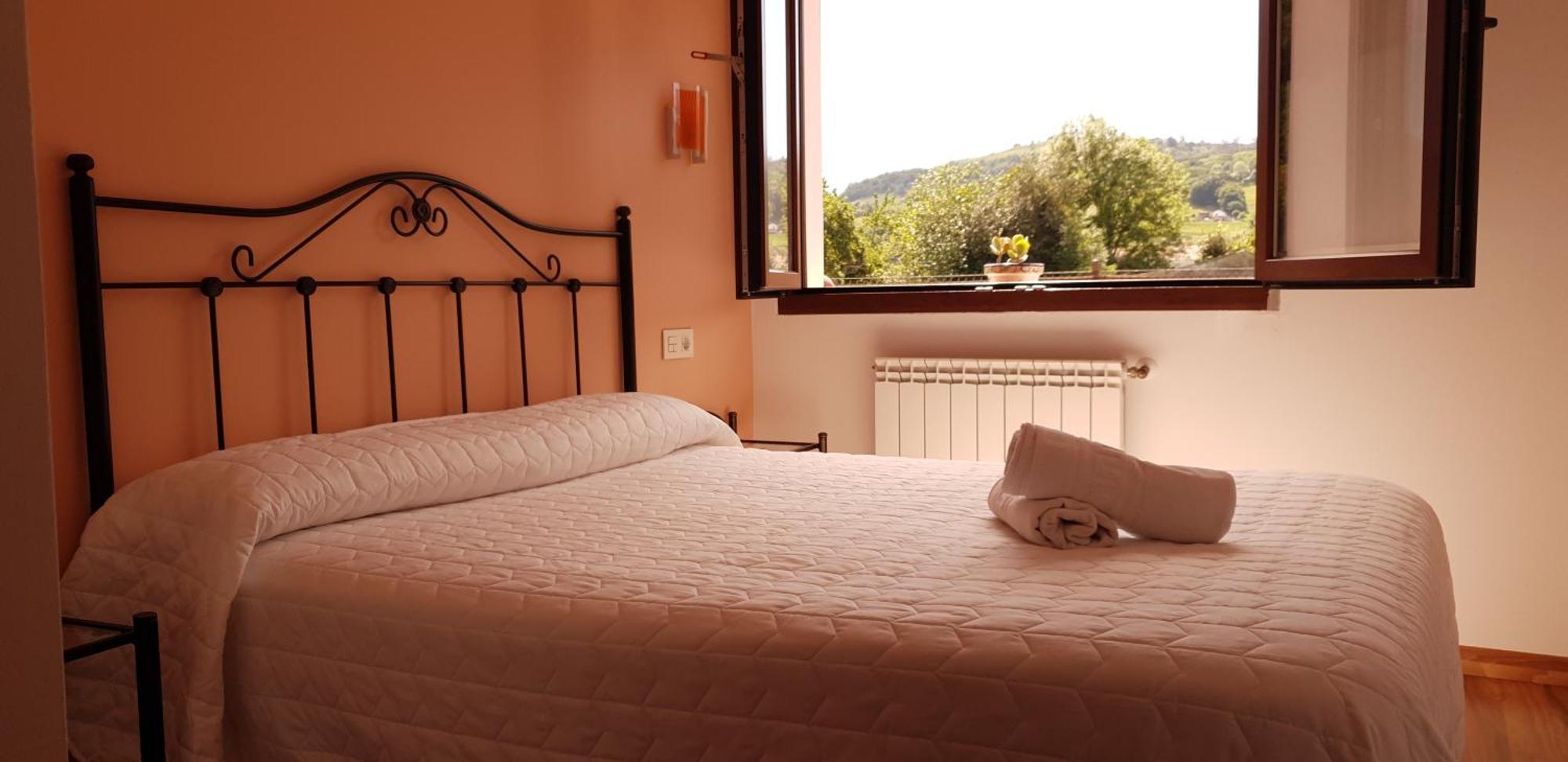 Apartamentos Fermin Cangas de Onis Exterior photo
