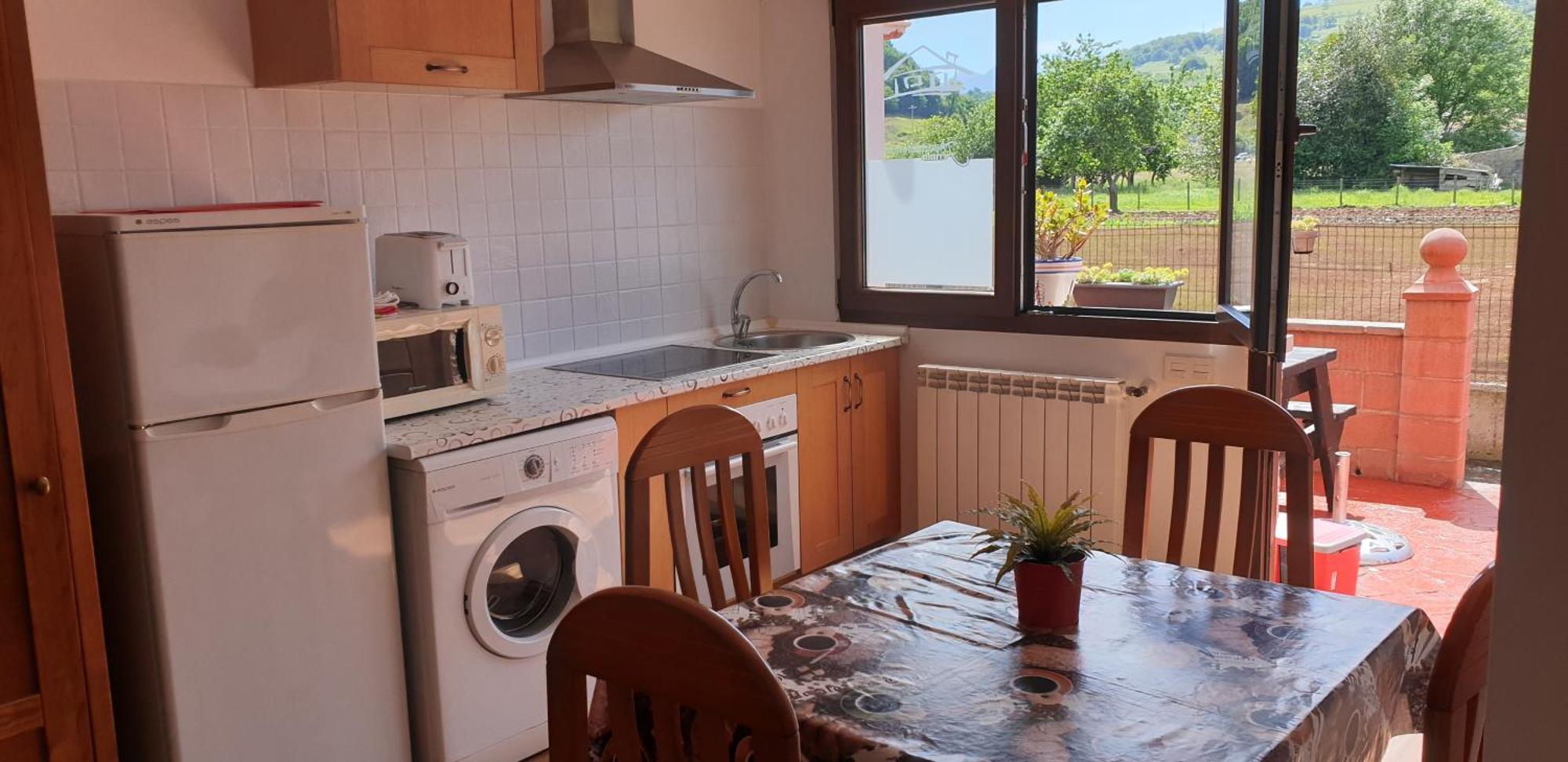 Apartamentos Fermin Cangas de Onis Exterior photo