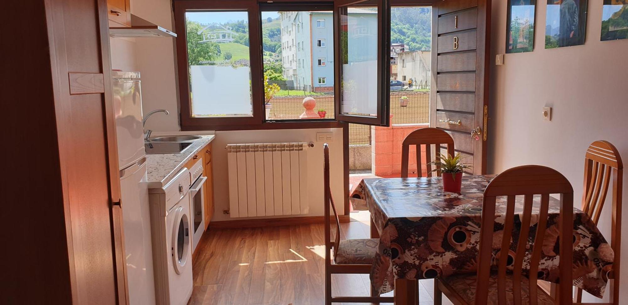Apartamentos Fermin Cangas de Onis Exterior photo
