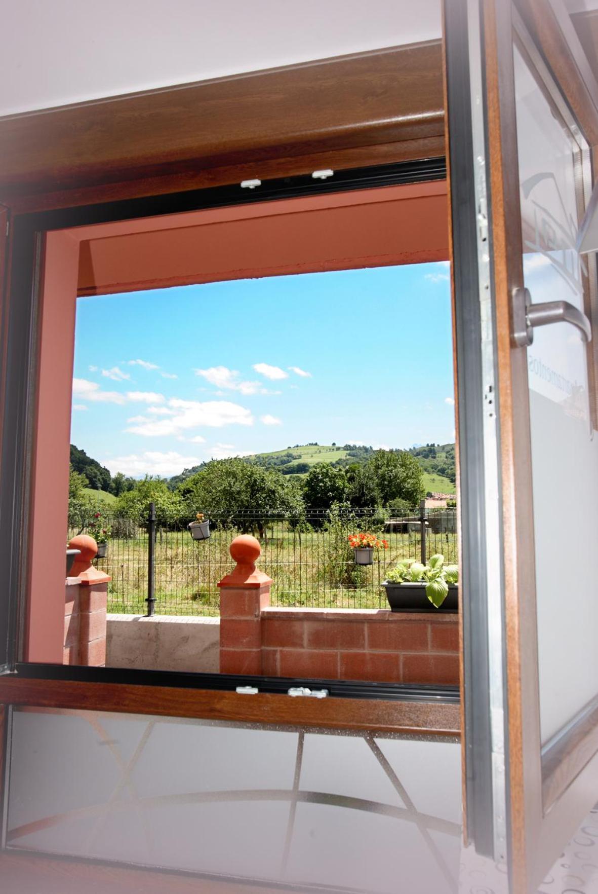 Apartamentos Fermin Cangas de Onis Exterior photo